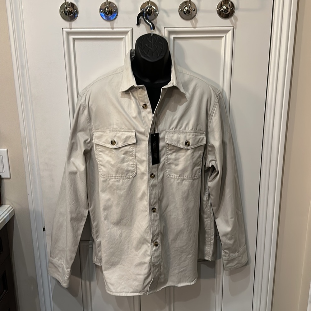 Men’s Banana Republic Utility Shirt.